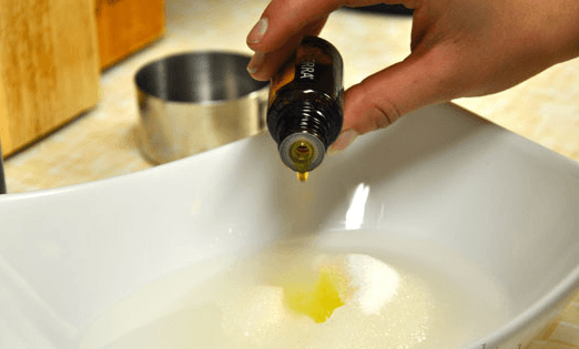 Ванночка для ногтей с маслом бергамота