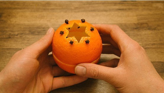 Аромалампа из апельсина