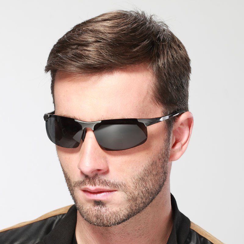 Солнцезащитные очки мужские спортивные купить. Очки солнцезащитные мужские. Солнечные очки для мужчин. Солнечные очки мужские узкие. Очки от солнца мужские.