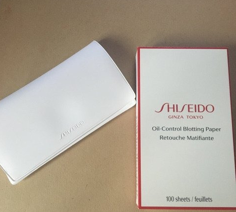 Матирующие салфетки от Shiseido