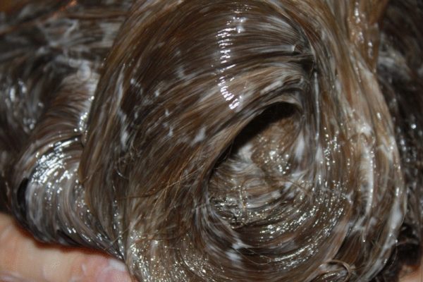 Желатиновая глазурь на волосах